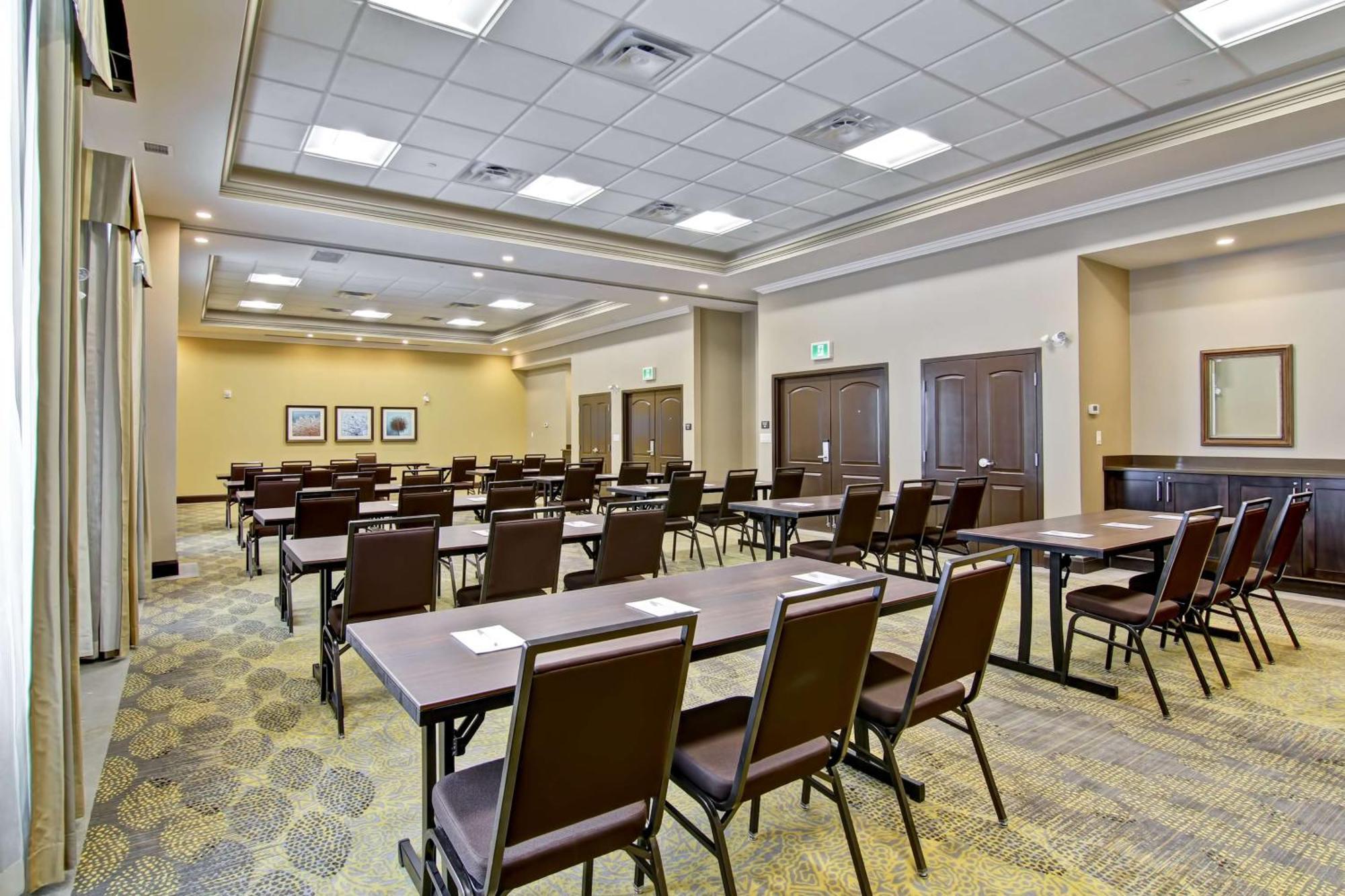 Hampton Inn & Suites By Hilton Saskatoon Airport Eksteriør billede
